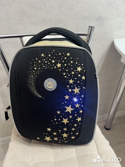 Портфель школьный