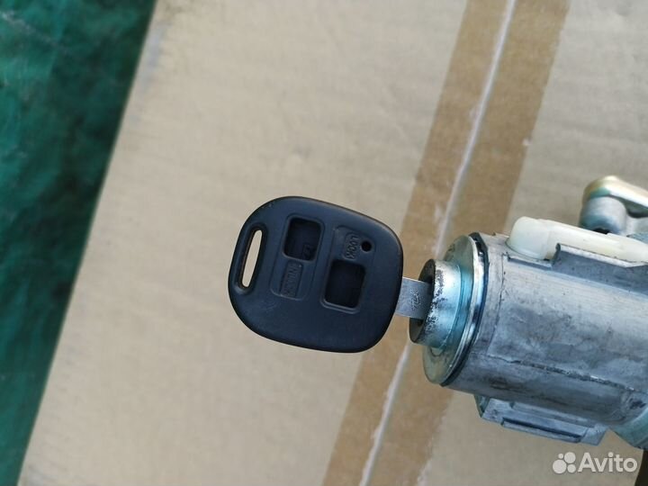 Замок зажигания Faw V5 2012-2017 г