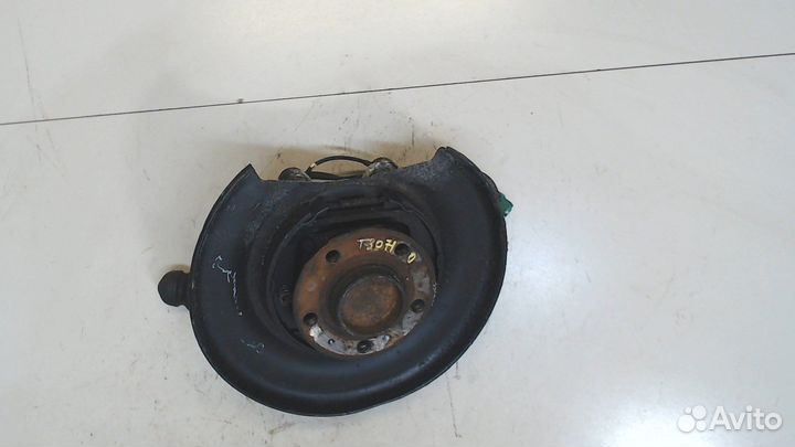 Ступица (кулак, цапфа) Volvo S60, 2006