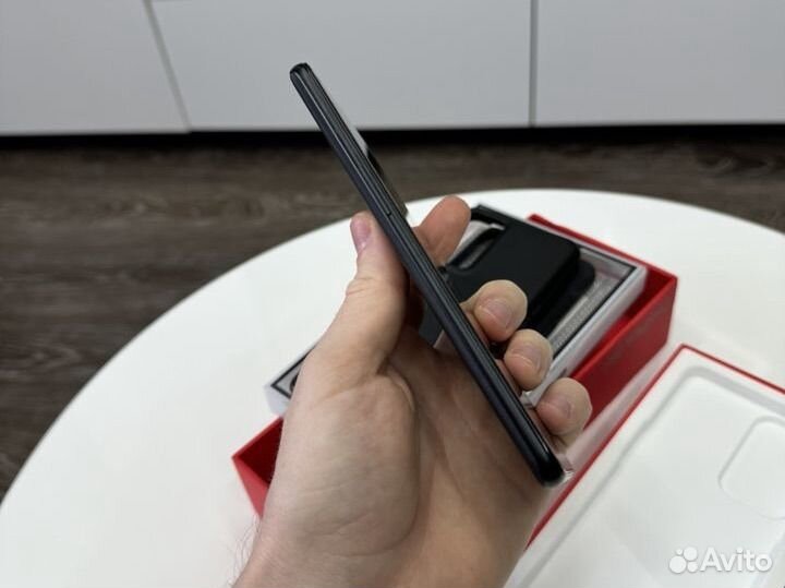 OnePlus 9RT, 8/128 ГБ
