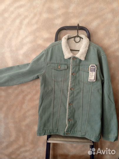 Джинсовая куртка
