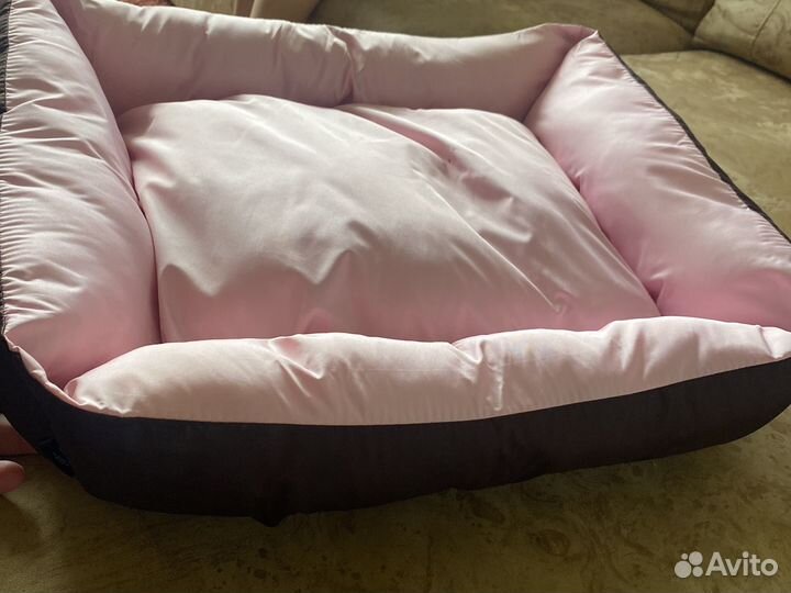 Лежанка для маленьких собак