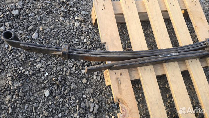 Б/У Б/У Рессора G8 toyota Hilux 482100KB10 toyota