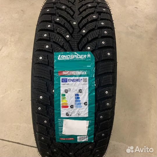 Landspider Arctictraxx 255/45 R19 104V