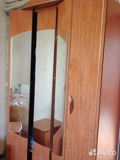 Продам шкаф бу