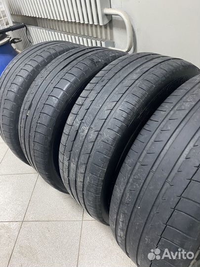Michelin Latitude Sport 235/55 R17 99V