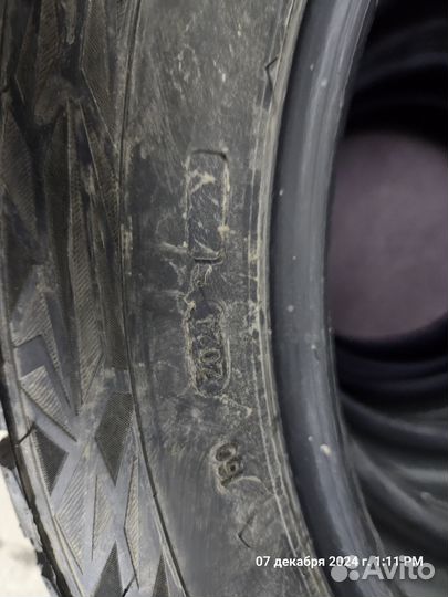 Ikon Tyres Autograph Ice 9 SUV 215/55 R18