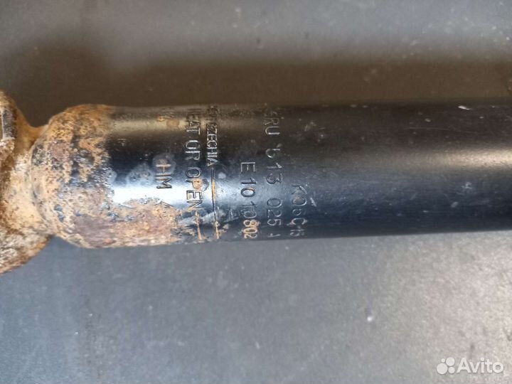 Задние амортизаторы VW Polo