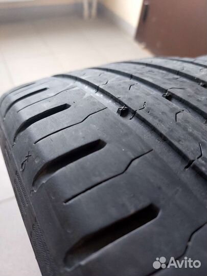 Continental ContiEcoContact 5 215/45 R17 87V