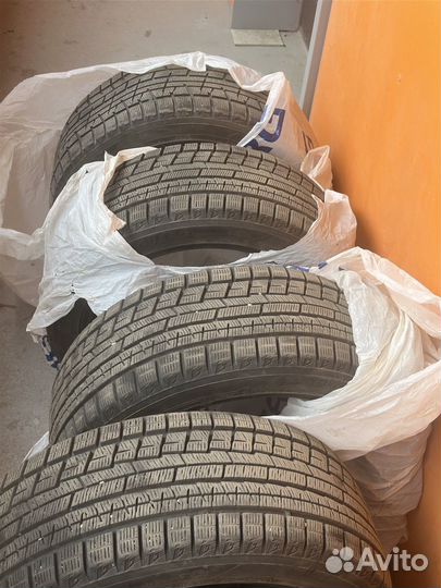 Yokohama Ice Guard IG60 235/45 R18