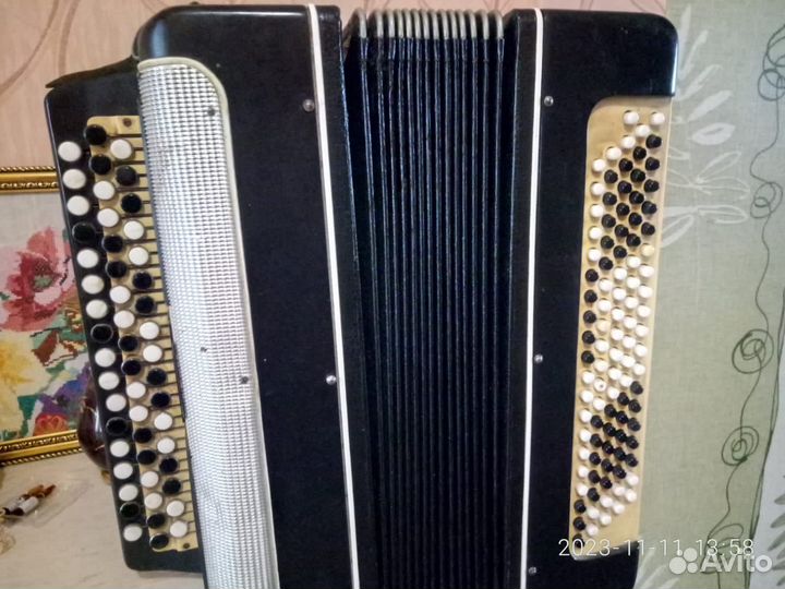 Баян Восток