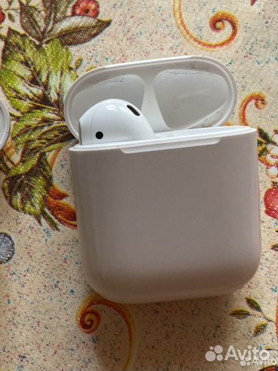 Airpods 1 оригинал