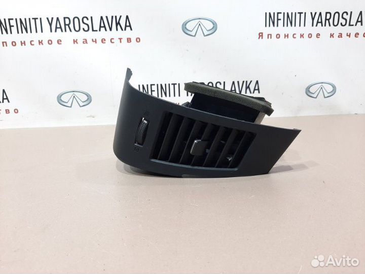 Воздуховод правый Nissan Murano Z50 VQ35DE 2007