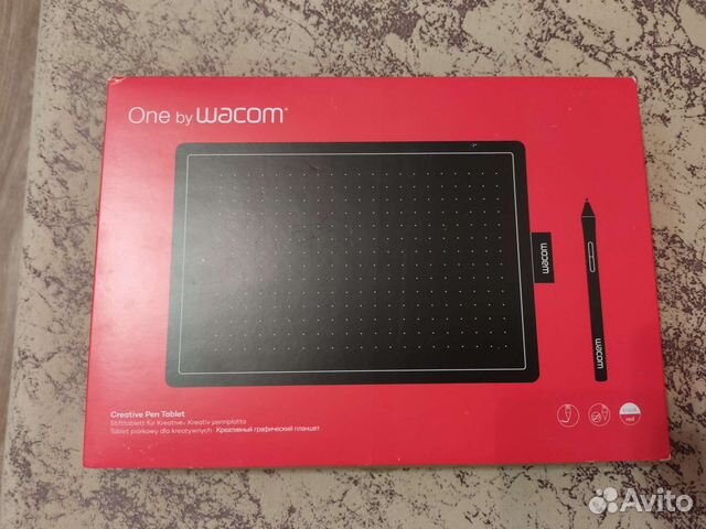 Графический планшет Wacom One by Wacom Medium