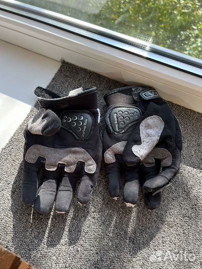 Велоперчатки