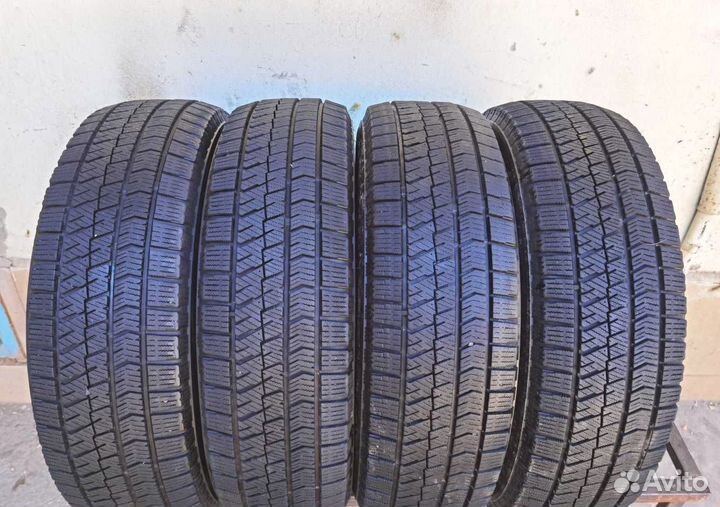 Bridgestone Blizzak VRX 185/65 R15 99H