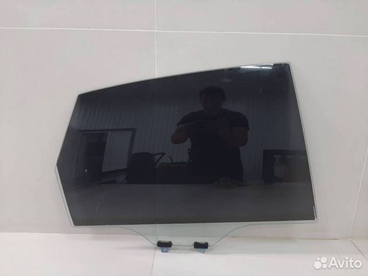 Стекло двери задней правой Subaru Impreza G12 2007