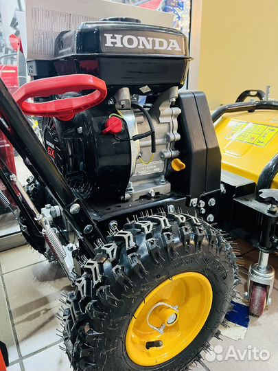 Подметальная машина Honda