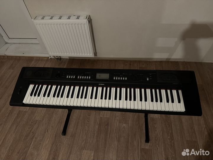 Цифровое пианино yamaha Piaggero NP-V60