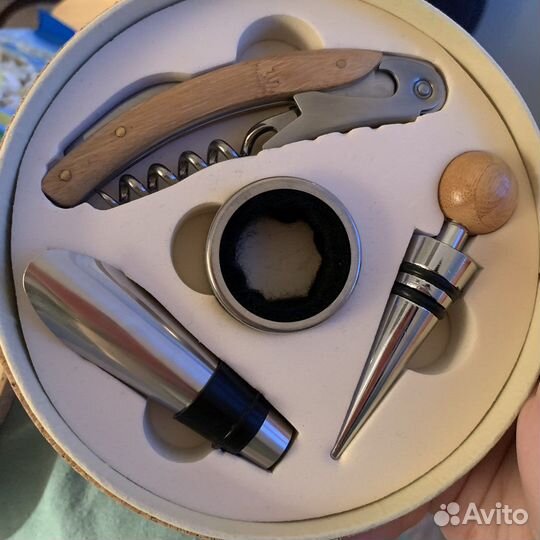 Набор подарочный для вина отвертка и остальное