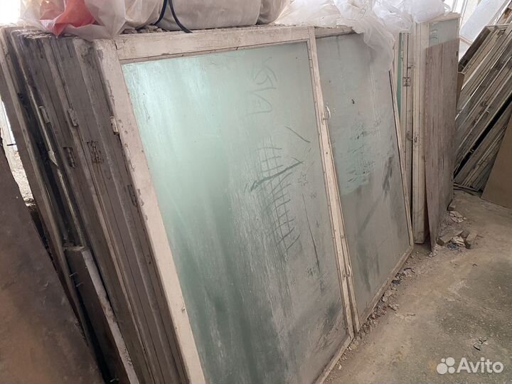 Деревянные оконные рамы бу