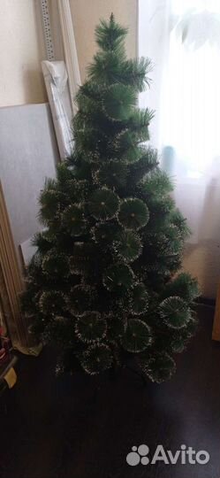 Елка искусственная