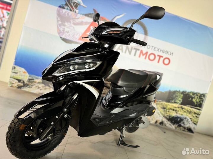 Скутер spark 125