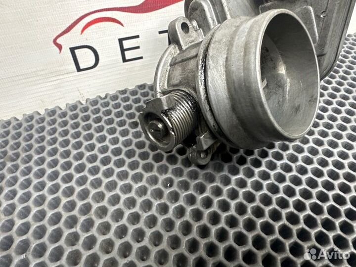 Дроссельная заслонка Bmw X1 E84 N47D20D 2010