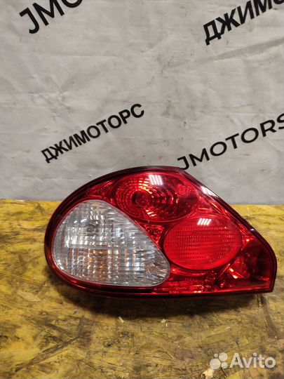 Фонарь задний левый Jaguar X-type