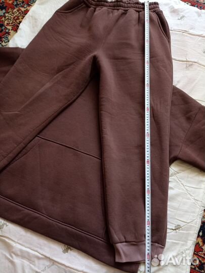 Костюм женский