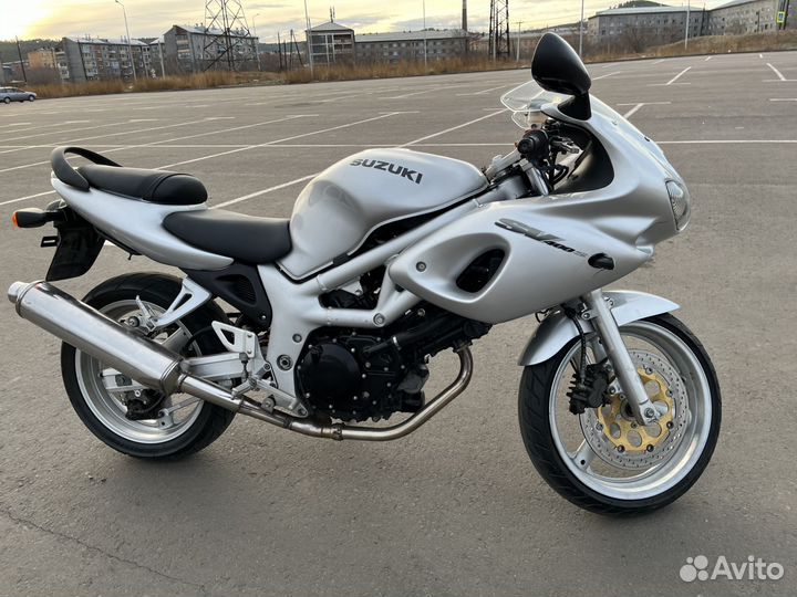 Мотоцикл Suzuki sv400s