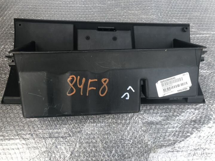 Бардачок Dodge Challenger LC 09-14