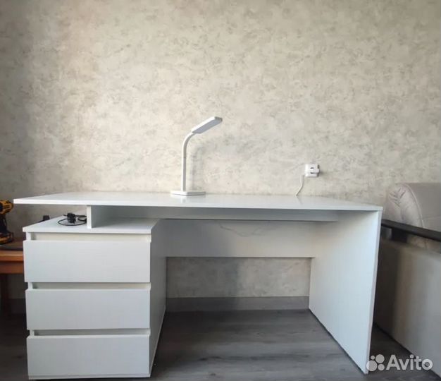 Стол письменный Кайт в наличии отличное качество