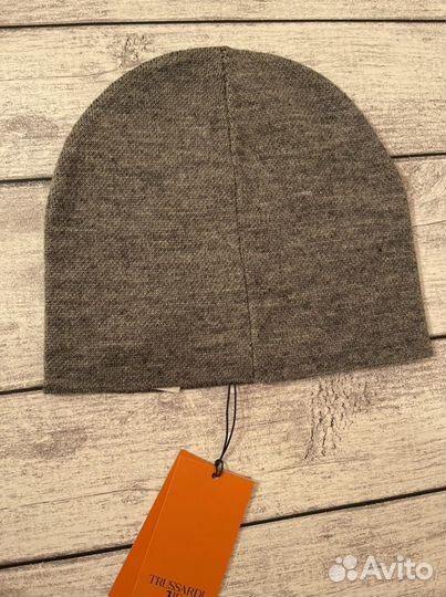 Мужская шапка Trussardi. Оригинал
