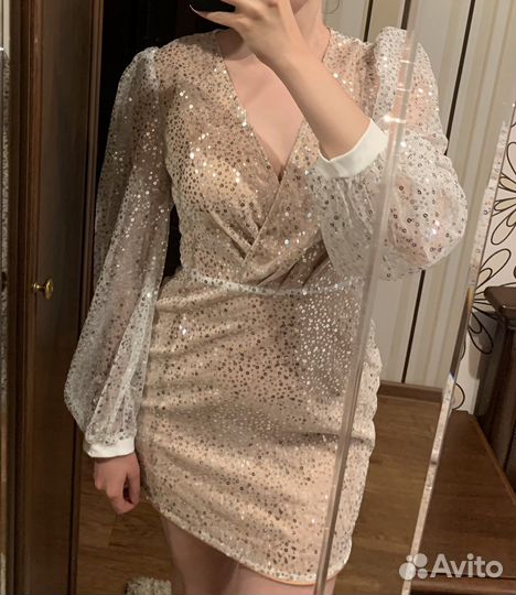 Вечернее платье