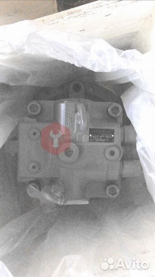 Гидромотор поворота Hitachi ZX280LCH-3