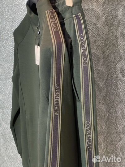 Corneliani спортивный костюм цвета хаки
