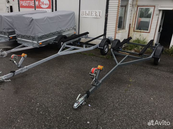 Прицеп для лодки 4,5м