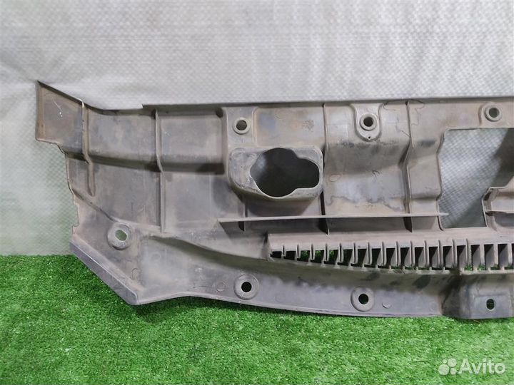 Накладка замка капота Subaru Tribeca WX 2009