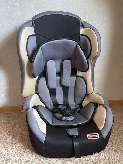 Детское автокресло