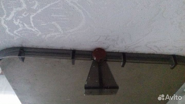 Зеркало поворотное для ванной