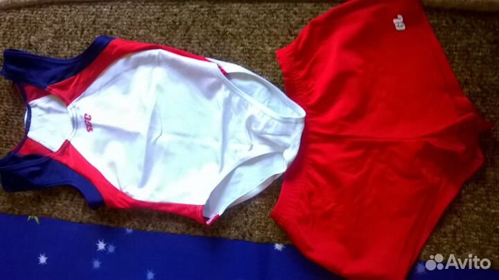 Продам спортивный костюм