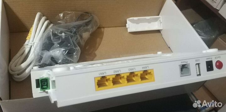 Оптический wifi от Ростелекома ZTE 670 (GM-4)