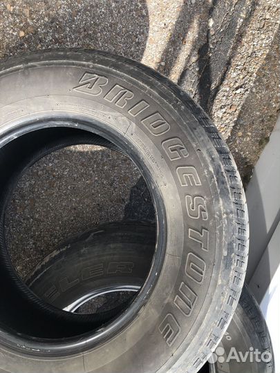 Bridgestone Dueler H/T 245/70 R16