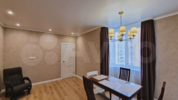 2-к. квартира, 67 м², 12/24 эт.