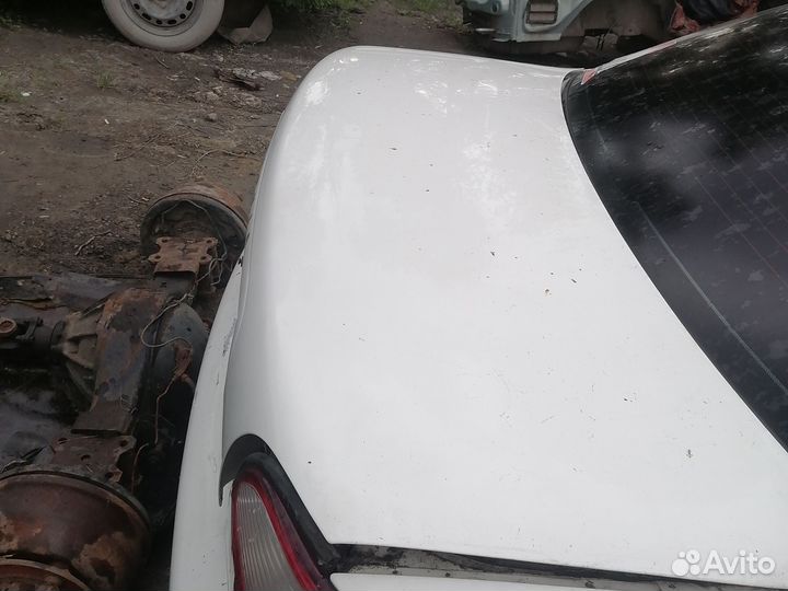 Крышка багажника kia Sephia