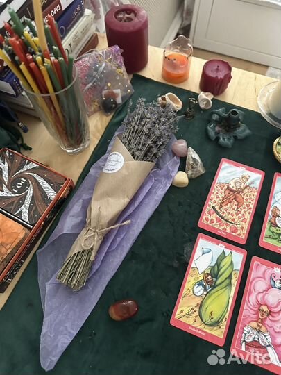 Гадание на картах таро и рунах Создание амулетов