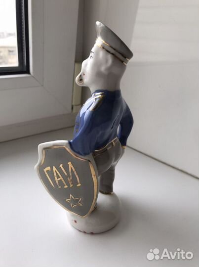 Фарфоровая статуэтка гаи