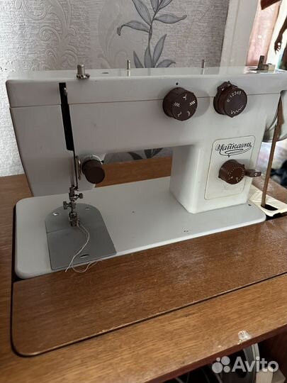 Швейная машинка