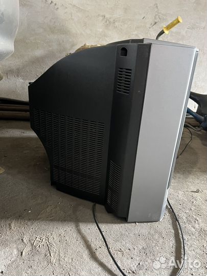 Телевизор бу toshiba